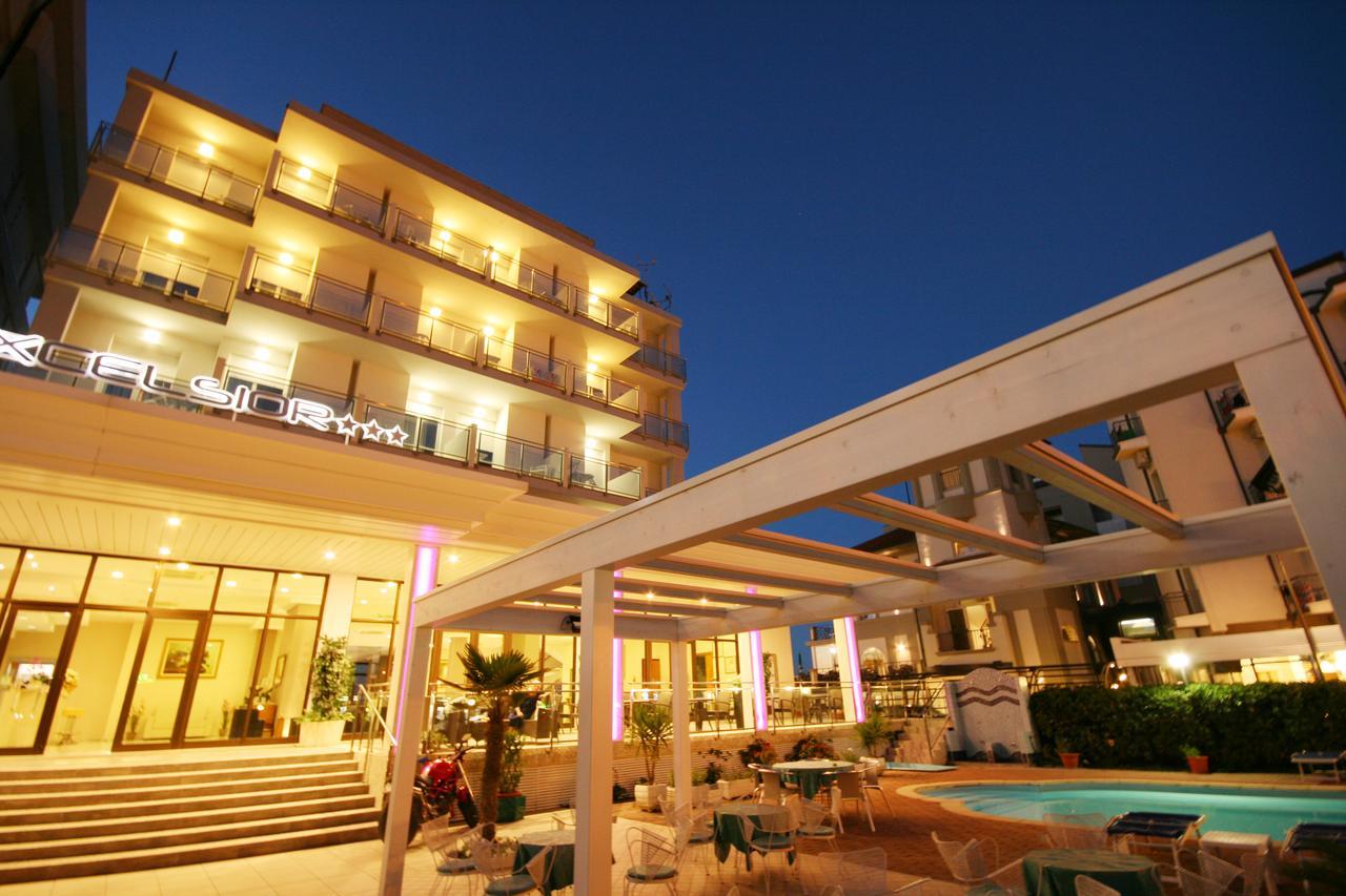 Hotel Excelsior Cattolica Ngoại thất bức ảnh